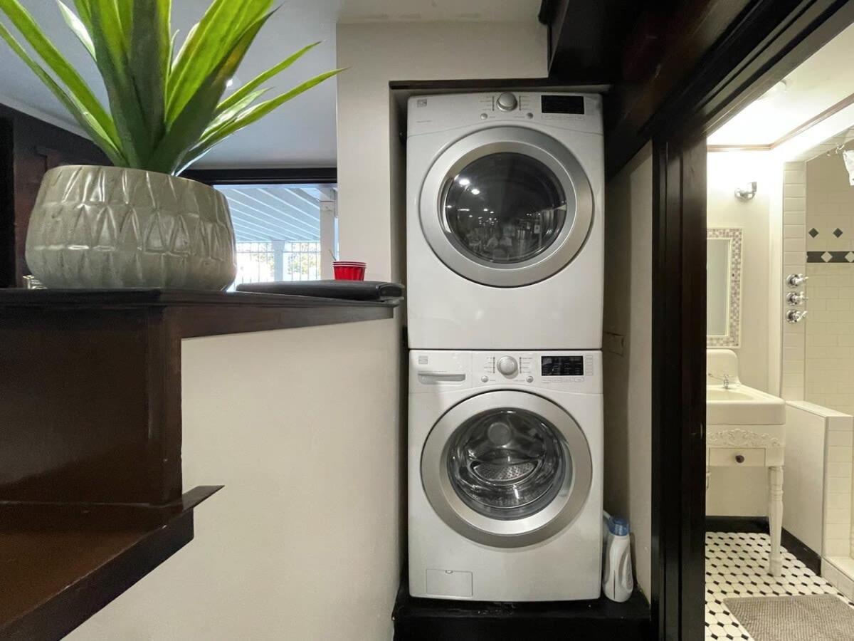 Artist'S Apartment In The Heart Of The City Sacramento Extérieur photo